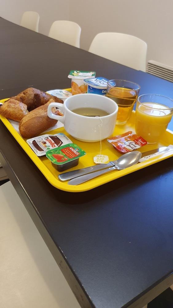 Welcomotel Coignières מראה חיצוני תמונה