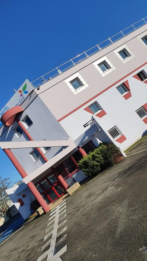 Welcomotel Coignières מראה חיצוני תמונה