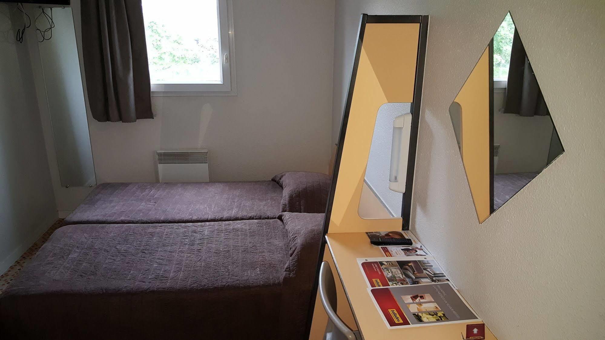 Welcomotel Coignières מראה חיצוני תמונה