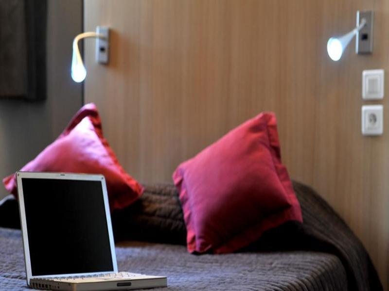 Welcomotel Coignières מראה חיצוני תמונה